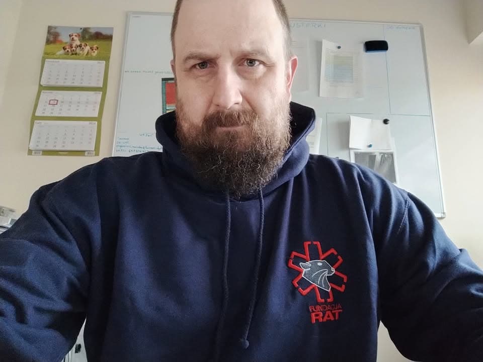 I znów prezent!
Tym razem dostaliśmy eleganckie bluzy od przyjaciół z Veterans In Action – VIA 💪